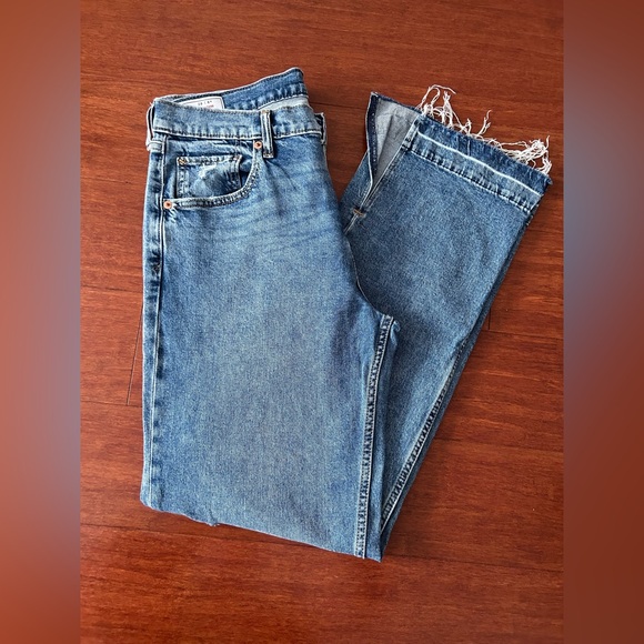 GAP Denim - GAP Mid Rise 90’s Loose Mid Rise Jeans